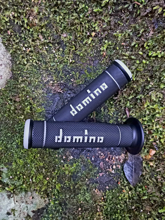 Domino trials grips