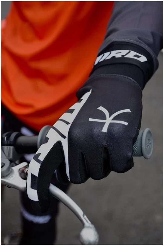 Miro Trials Gloves
